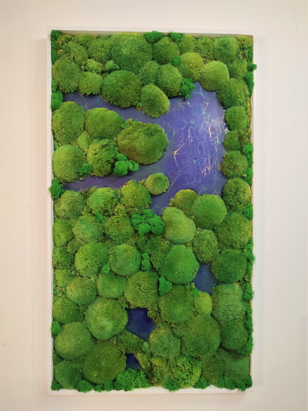 Machový obraz v kombinácii s epoxidovou živicou 80cm x 40cm Machový obraz v kombinácii s epoxidovou živicou 80cm x 40cm