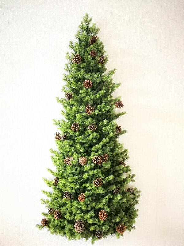 Umelý vianočný stromček na stenu so šiškami malý- 110 cm 